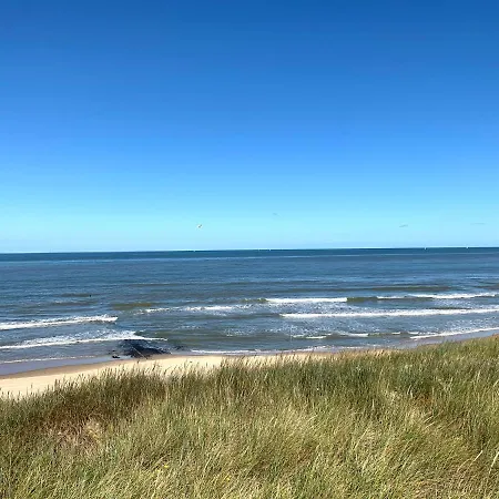 شقة Schoorlse سكورل